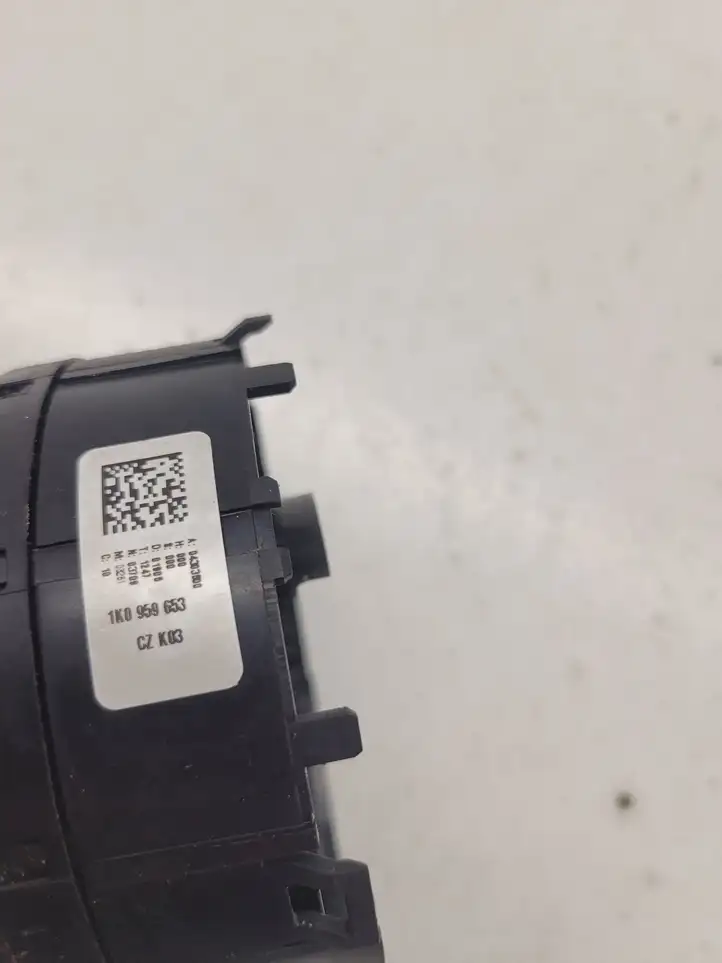 Volkswagen Touran I (2003 - 2010) 1K0959653 Контактное кольцо SRS — фото 2