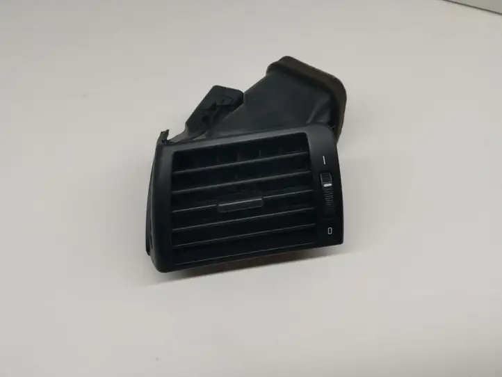 BMW 3 E46 (1998 - 2005) 8361897 Боковой воздушный дефлектор — фото 1