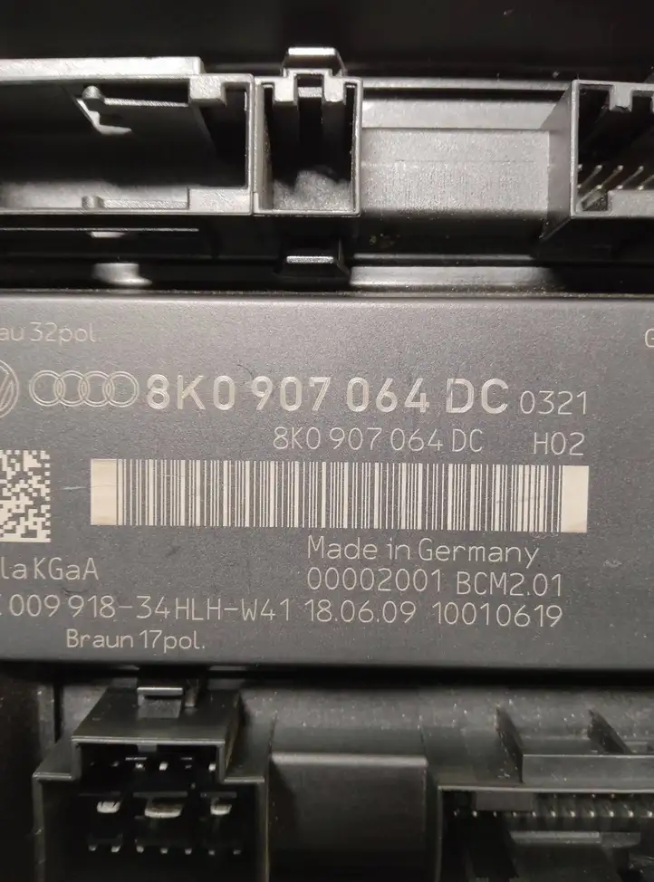 Audi A4 S4 B8 8K (2007 - 2011) 8K0907064DC Модуль комфорта — фото 2