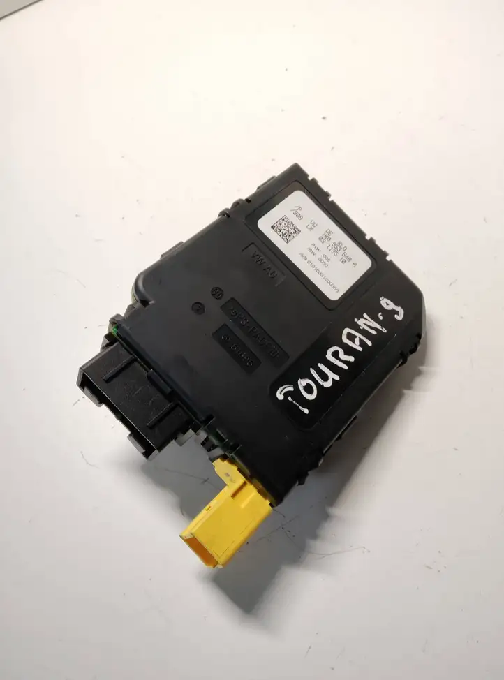 Volkswagen Touran I (2003 - 2010) 1K0953549A Датчик угла поворота руля — фото 1