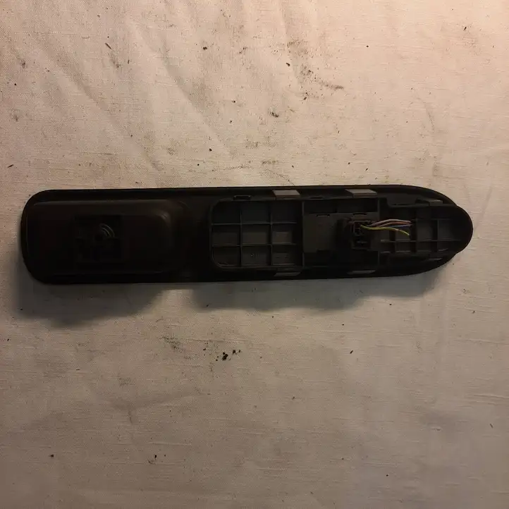 Peugeot 307 CC (2001 - 2005) 96351625XT Блок кнопок стеклоподъемников — фото 3