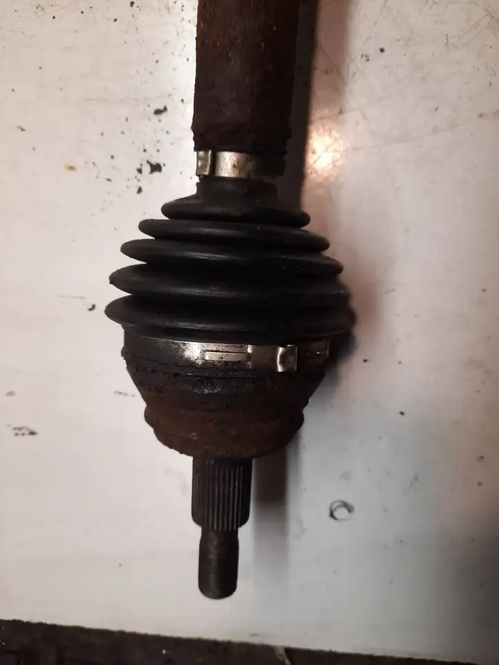Seat Toledo II (1M) (1998 - 2006) Передняя полуось — фото 3
