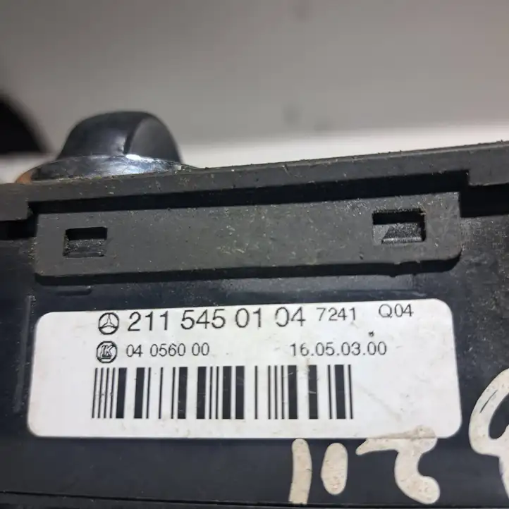Mercedes-Benz E W211 (2002 - 2009) 2115450104 Включатель фонарей — фото 2