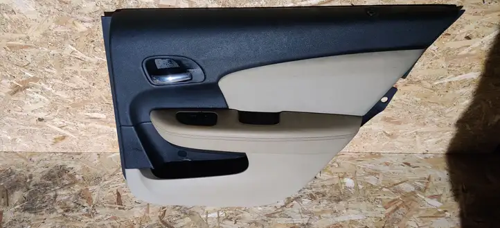 Chrysler 200 (2011 - 2014) 1SX461L1AD Обшивка задней двери — фото 1