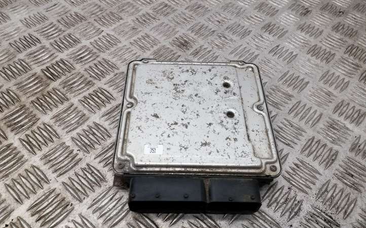 Volkswagen Tiguan (2007 - 2011)  03L906022RN Блок управления двигателем ECU