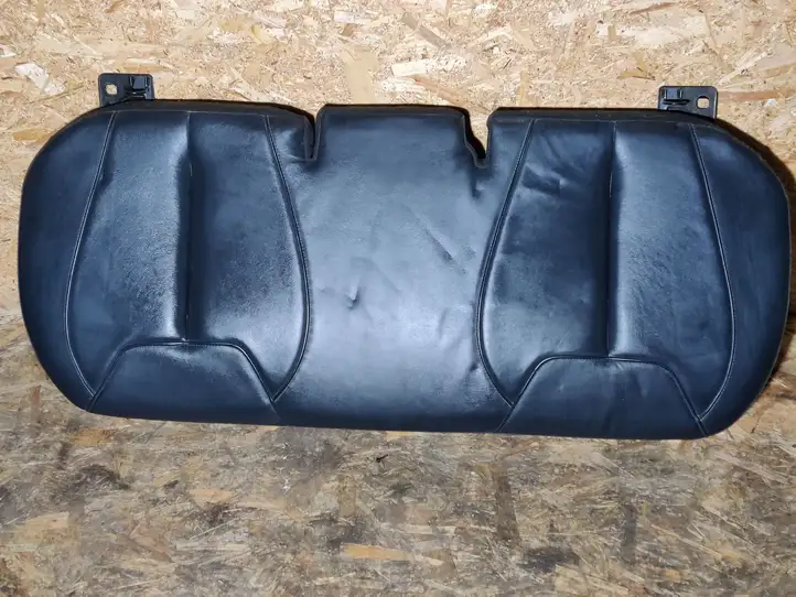 Citroen DS3 (2010 - 2016) Заднее сиденье — фото 1