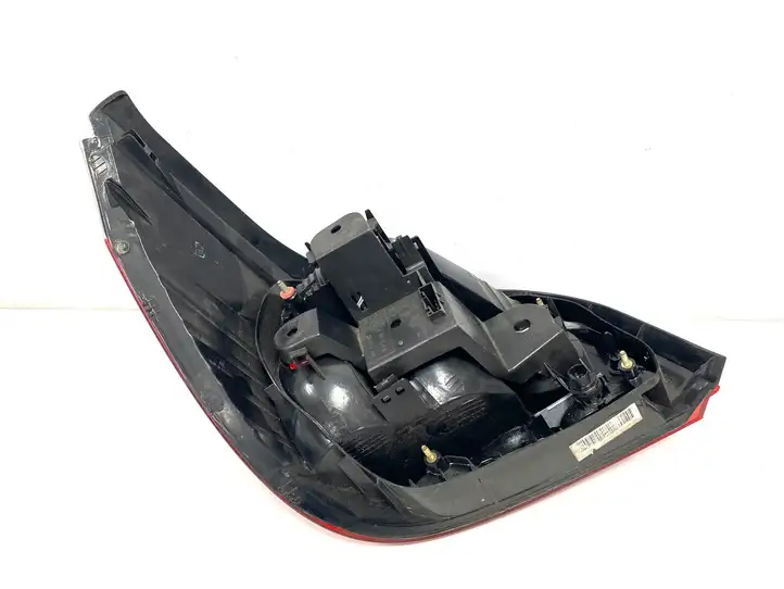 BMW 5 E60 E61 (2004 - 2010) 7165738 Задний фонарь в кузове — фото 7
