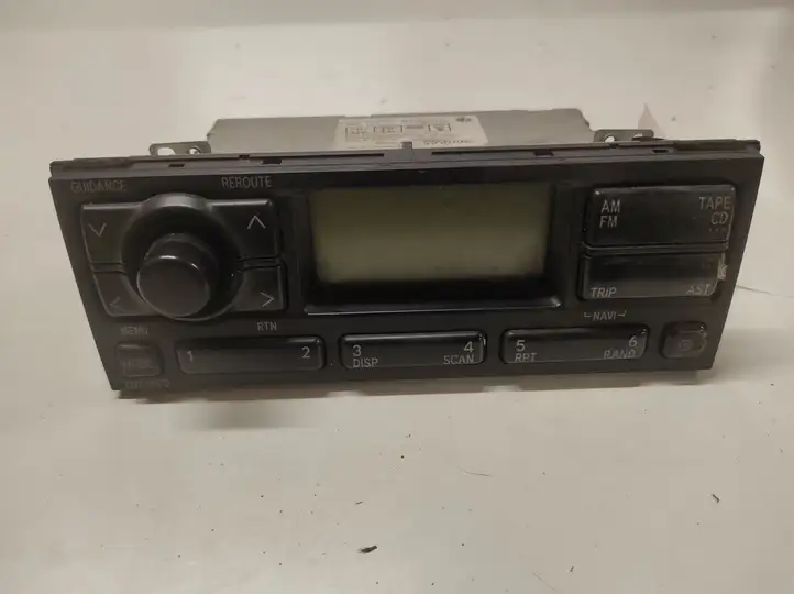 Toyota Avensis T220 (2000 - 2003) 8611005010 Магнитола / мультимедийная система — фото 1
