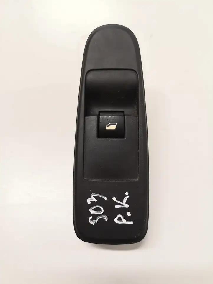 Citroen C4 I Picasso (2006 - 2013) 96639377ZD Блок кнопок стеклоподъемников — фото 2