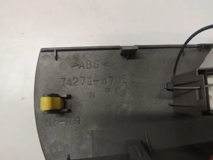 Toyota Prius (XW20) (2003 - 2009) 7427147050 Блок кнопок стеклоподъемников — фото 2