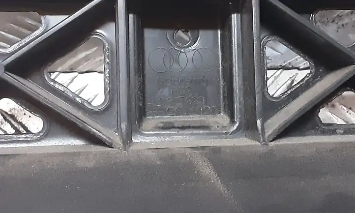 Audi Q7 4L (2009 - 2015) 4L0807329 Кронштейн заднего бампера — фото 3