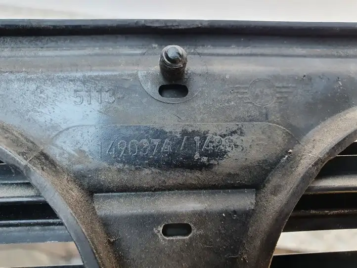 Mini One Cooper R50-53 (2000 - 2012) 1490374 Передняя решетка — фото 2