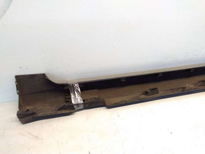 Volkswagen PASSAT B6 (2005 - 2010)  3C0853855D Порог