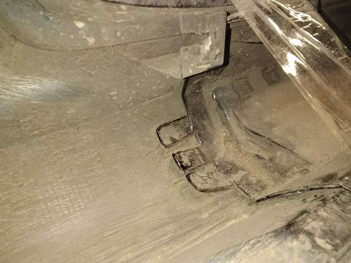 Volkswagen PASSAT B6 (2005 - 2010)  3C0853855D Порог