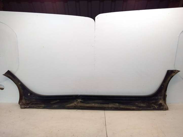 Renault Scenic I (1996 - 2003)  7700434904 Порог