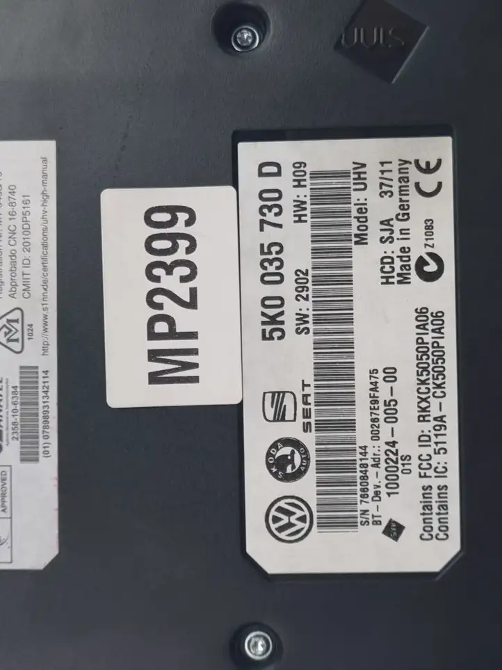 Volkswagen PASSAT B7 (2011 - 2014) 5K0035730D Bluetooth модуль — фото 3