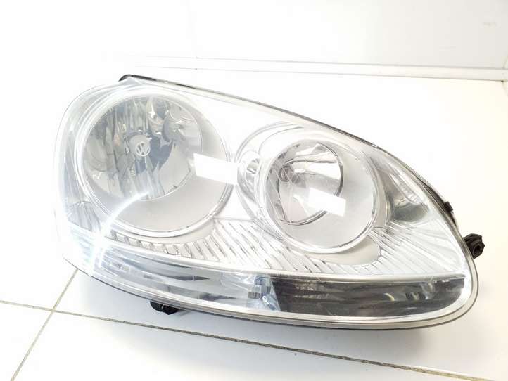 Volkswagen Golf V (2003 - 2009)  1K6941006N Передняя фара