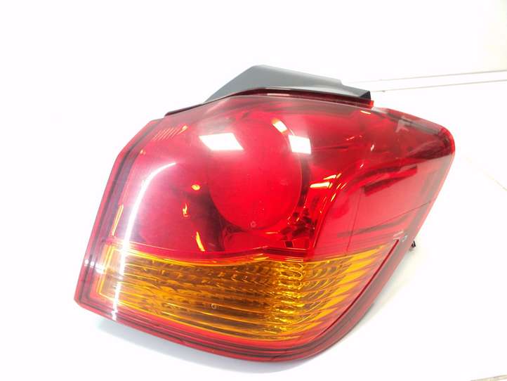 Mitsubishi ASX (2010 - 2016)  STANLEYP9372 Задний фонарь в кузове