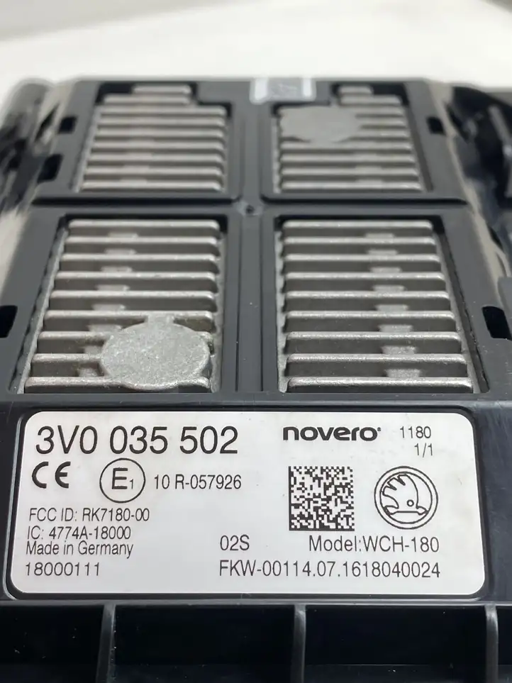 Skoda Octavia Mk3 (5E) (2013 - 2019) 3V0035502 Пепельница — фото 5
