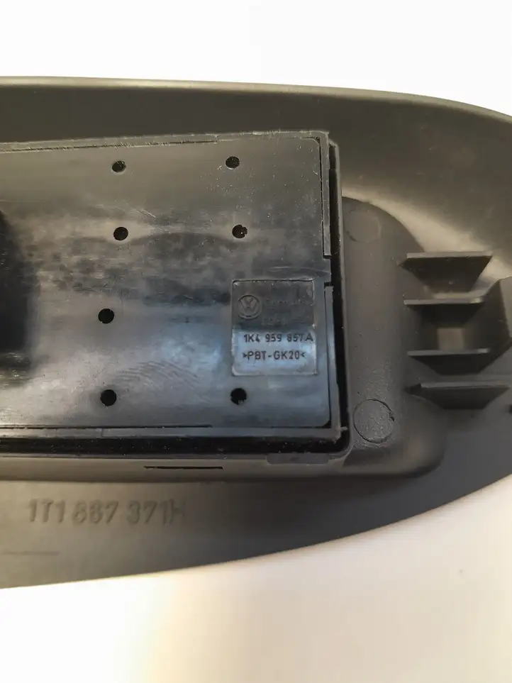 Volkswagen Touran I (2003 - 2010) 1K4959857A Блок кнопок стеклоподъемников — фото 4