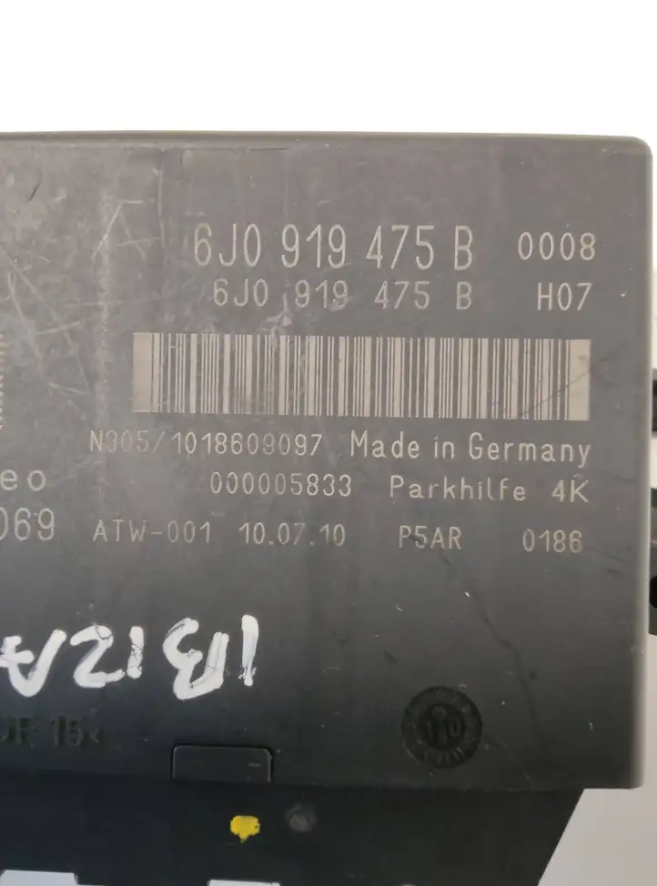 Seat Ibiza IV (6J,6P) (2008 - 2017) 6J0919475B Блок управления парктрониками — фото 2