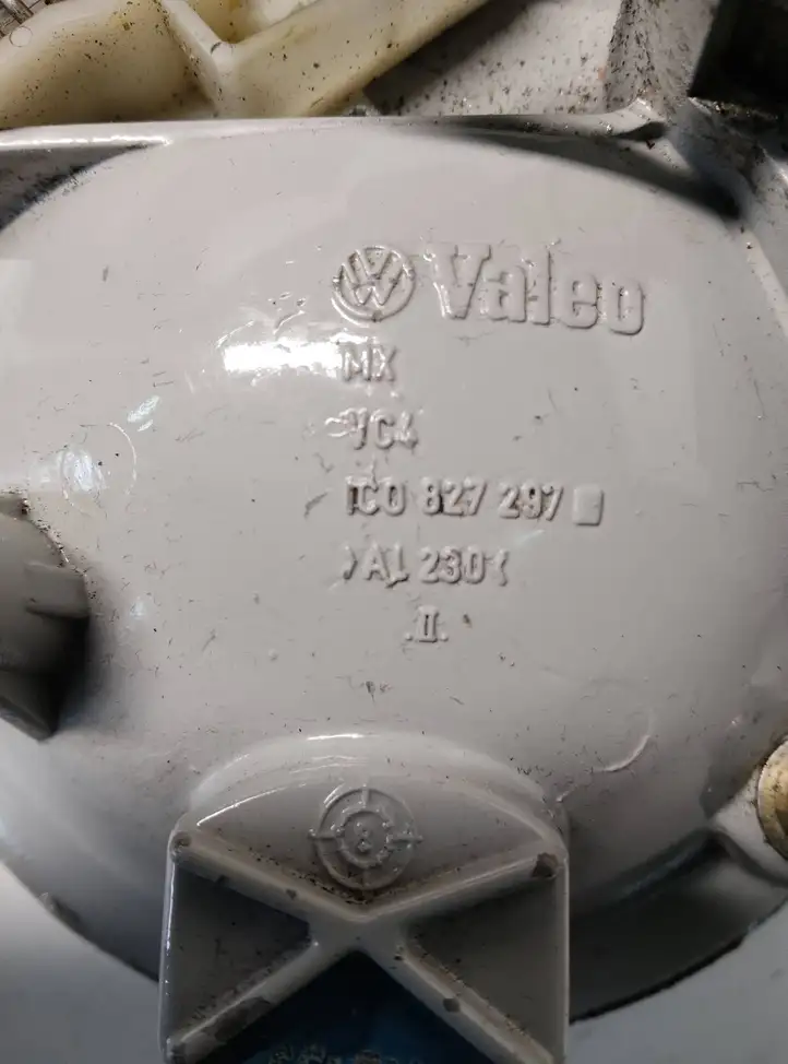 Volkswagen Beetle A5 (2011 - 2018) 1C0827297 Ручка крышки багажника — фото 2