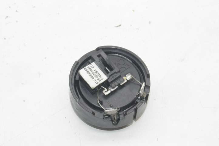 Audi A5 (2007 - 2011)  8T0035399B Громкоговоритель (громкоговорители) в передних дверях