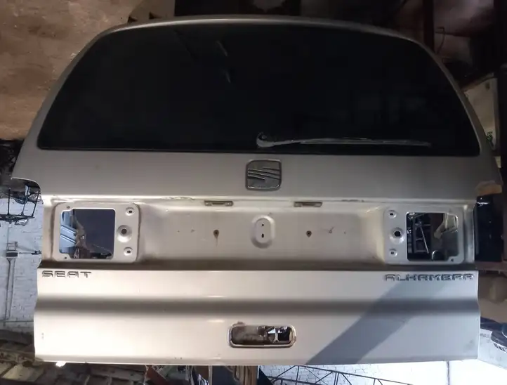 Seat Alhambra (Mk1) (1996 - 2000) Крышка багажника — фото 1