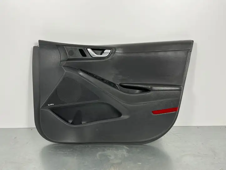 Hyundai Ioniq (2016 - ) 82350G2000 Обшивка передней двери — фото 1