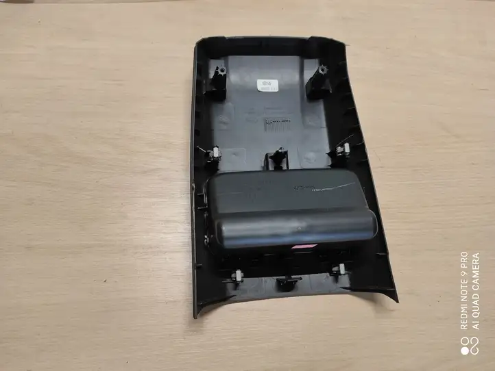 Ford Focus (2015 - 2019) F1EBA043B63A Другая деталь консоли (туннеля) — фото 3
