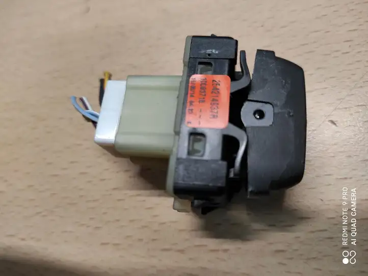 Dacia Sandero (2012 - 2016) 254214937R Кнопка стеклоподъемников — фото 1
