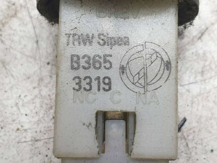 Iveco Daily 40.8 (2001 - 2009)  B365 Датчик тормозной педали