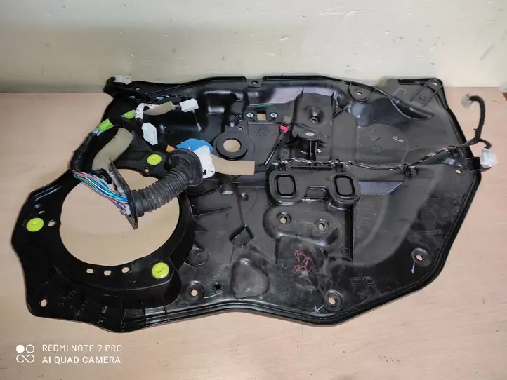 Mazda 2 (2014 - 2019) DB5J67200 Проводка передней двери — фото 1