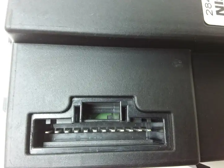 Nissan Qashqai (2006 - 2010) 284B2JD Модуль комфорта — фото 2