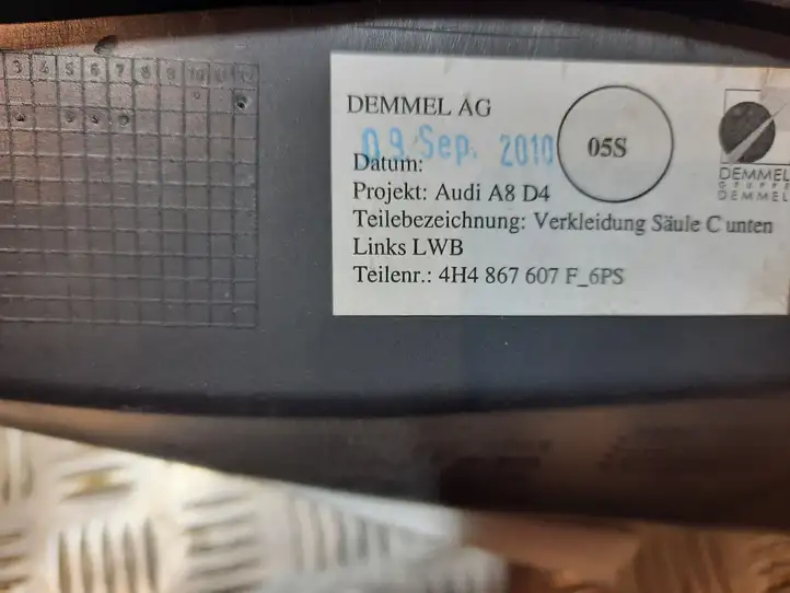 Audi A8 S8 D4 4H (2010 - 2014) 4H4867607 Внутренняя отделка заднего порога — фото 3