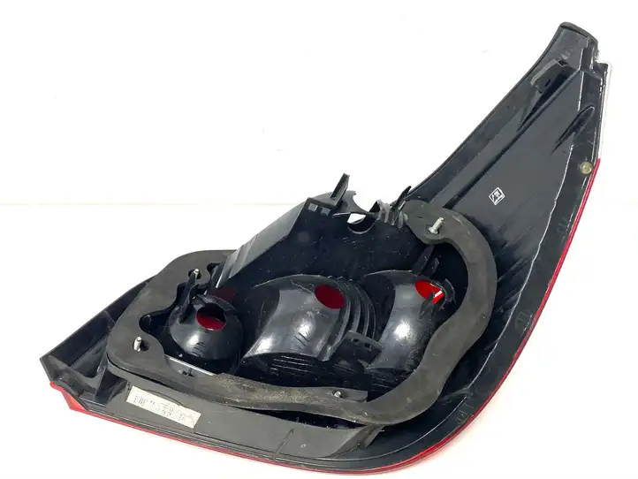 BMW 5 E60 E61 (2004 - 2010) 7165737 Задний фонарь в кузове — фото 5