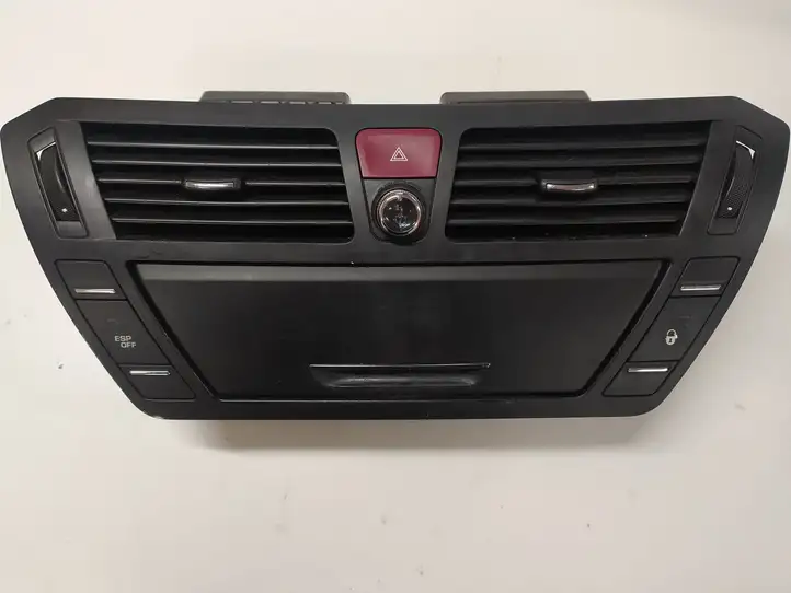 Citroen C4 I Picasso (2006 - 2013) 9683265580 Центральный воздушный дефлектор — фото 1