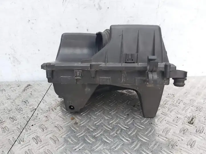 Opel Signum (2002 - 2008) 55350912 Корпус воздушного фильтра — фото 8