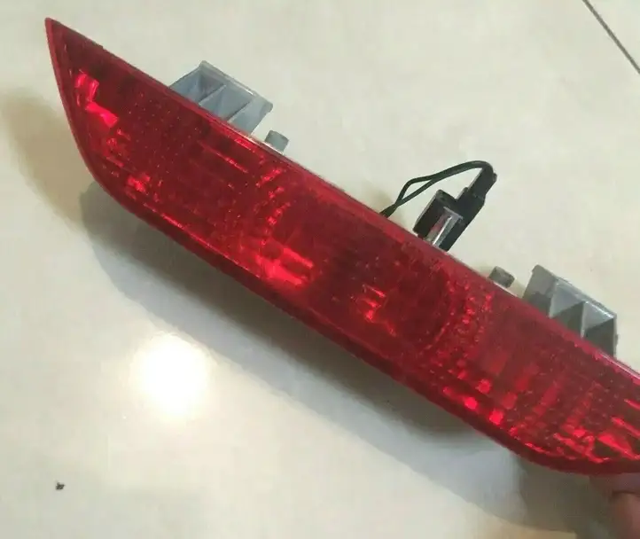 Hyundai Getz (2002 - 2005) 927501C0 Дополнительный стоп фонарь — фото 3