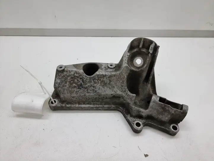 BMW 3 E90 E91 (2005 - 2012) 59280110 Кронштейн двигателя — фото 1