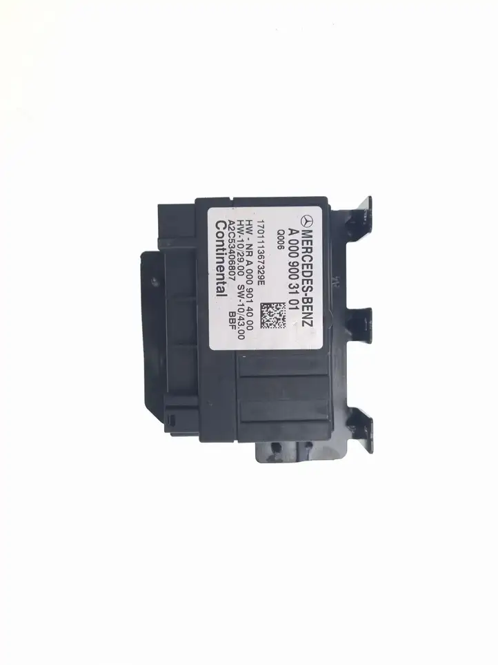 Mercedes-Benz Sprinter W901 W902 W903 W904 (1995 - 2007) A0009003101 Блок управления топливным насосом — фото 1