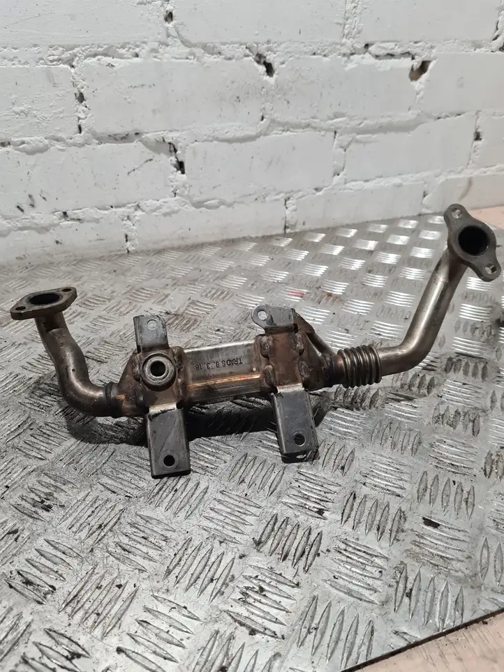 Toyota Corolla Verso AR10 (2004 - 2009) 13063860002 Охладитель клапана EGR — фото 2