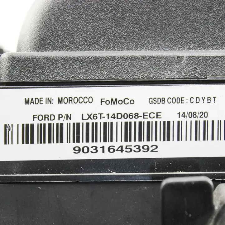 Ford Kuga III (2020 - ) LX6T14A094JC Блок предохранителей — фото 6