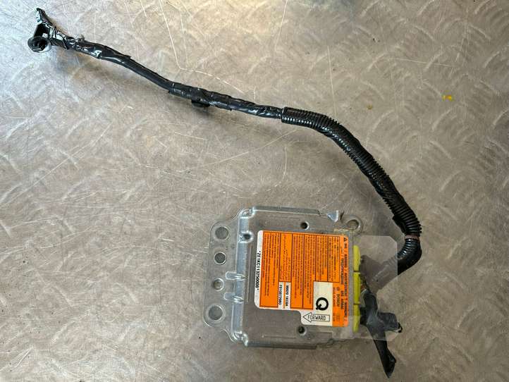 Nissan Juke I F15 (2010 - 2018)  988201KC0A Блок управления надувных подушек