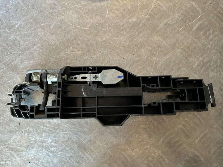 Nissan Juke I F15 (2010 - 2018)   Кронштейн
