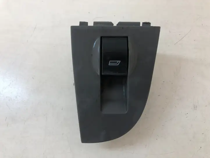 Audi A6 S6 C5 4B (2001 - 2004) 4B0959855 Кнопка стеклоподъемников — фото 1