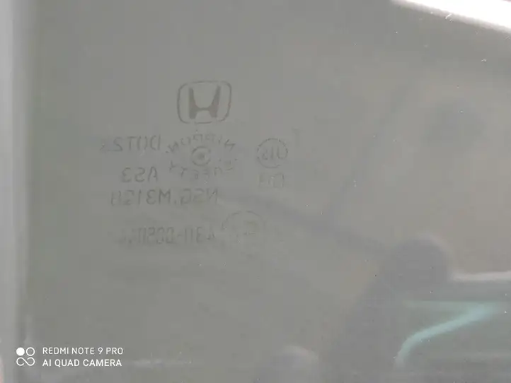 Honda Accord (2008 - 2016) Стекло задней двери — фото 2
