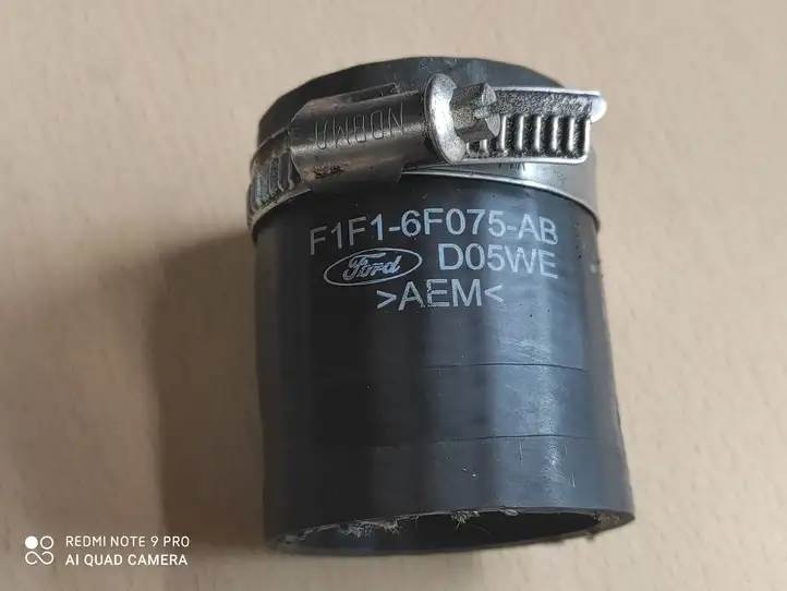 Ford Focus (2015 - 2019) F1F16F075AB Трубка подачи воздуха — фото 1