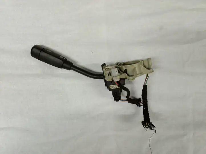 Mercedes-Benz C W203 (2000 - 2007) A2035450010 Включатель фонарей — фото 4