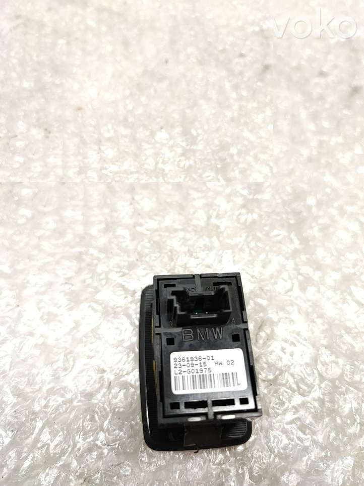 BMW X5 F15 (2013 - 2017)  9361936 Кнопка стеклоподъемников